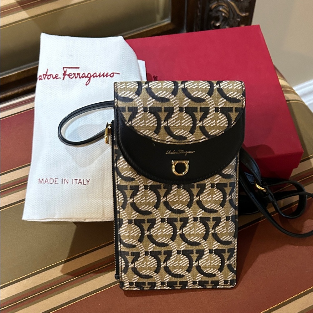 Salvatore Ferragamo Black Gancini Cellphone Holder/Crossbody Bag